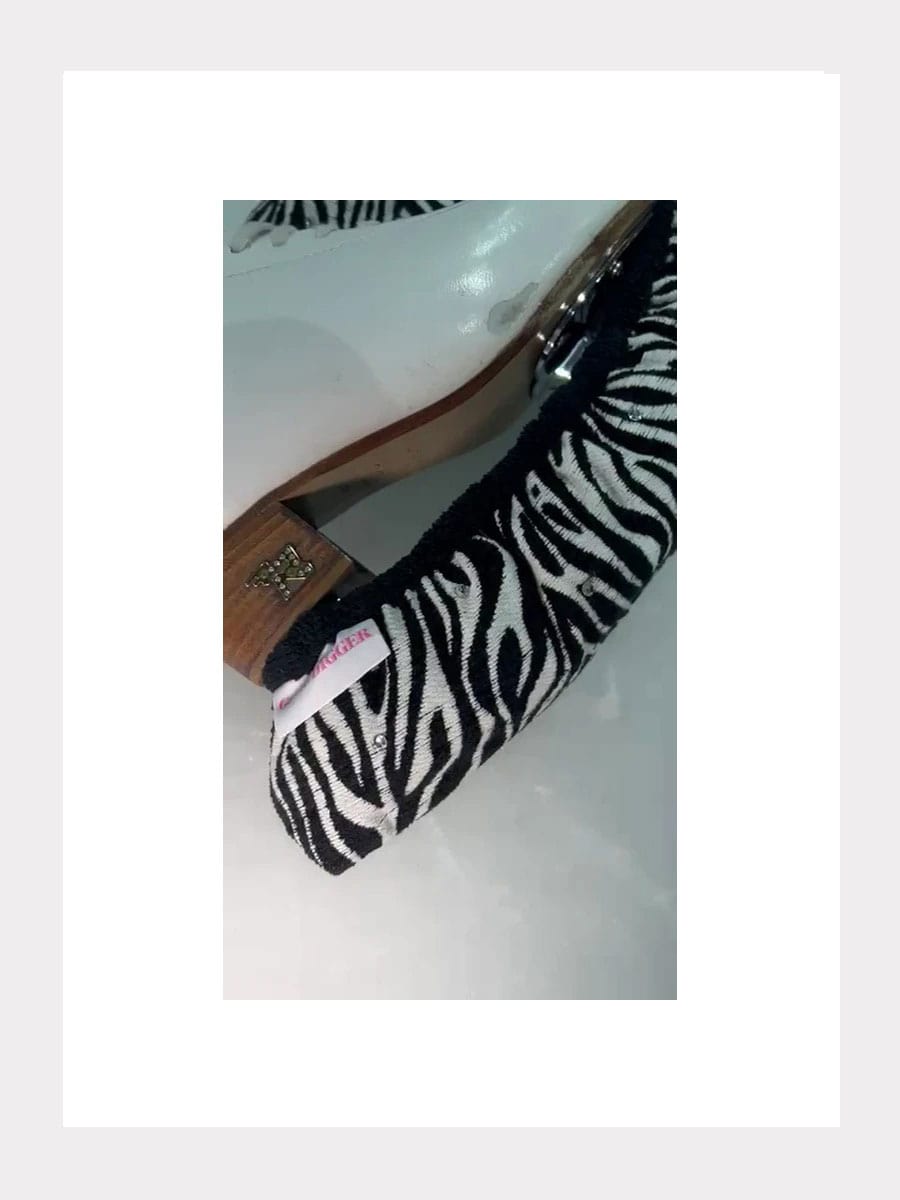 Zebra Kufenschoner mit Swarovski Steinen