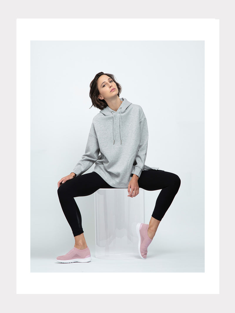 Sweatshirt mit Kapuze in Grau